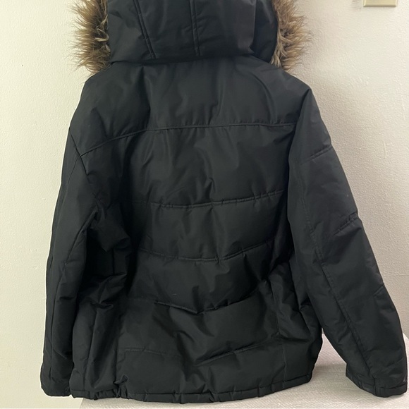 Puffer Jacket - Picture 5 of 7